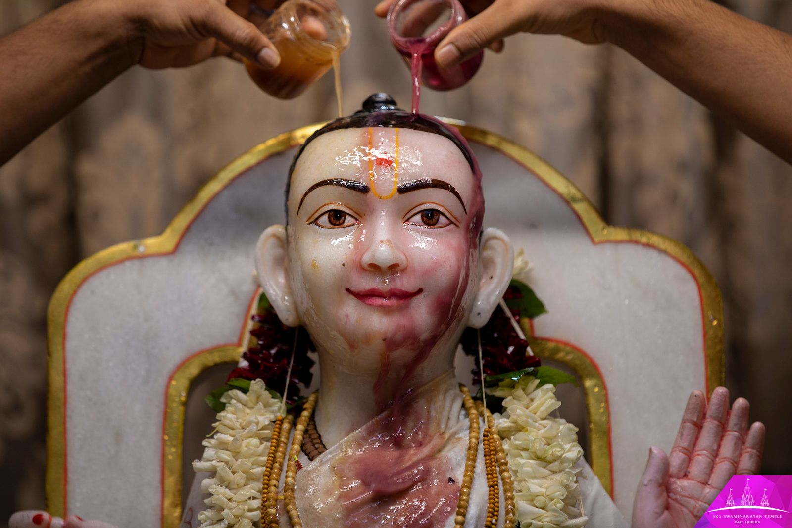 ©1987-2017 SKS Swaminarayan Temple East London